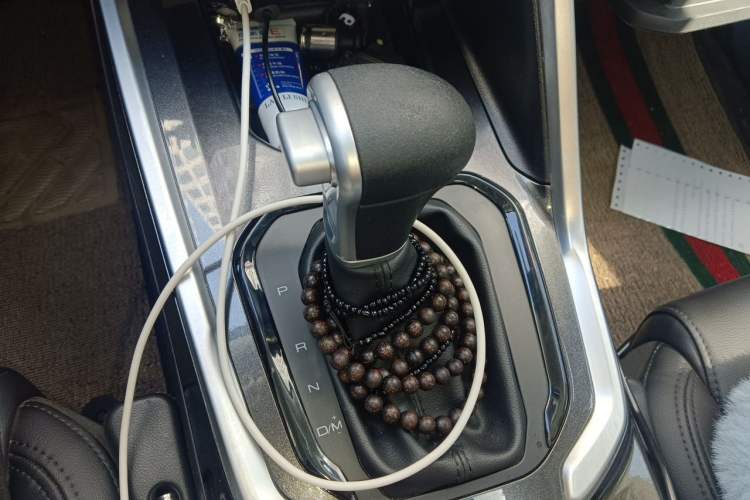 Used Haval H6 2017 Red-Label 1.5T Automatic Two-Wheel Drive Smart Edition Gear Lever