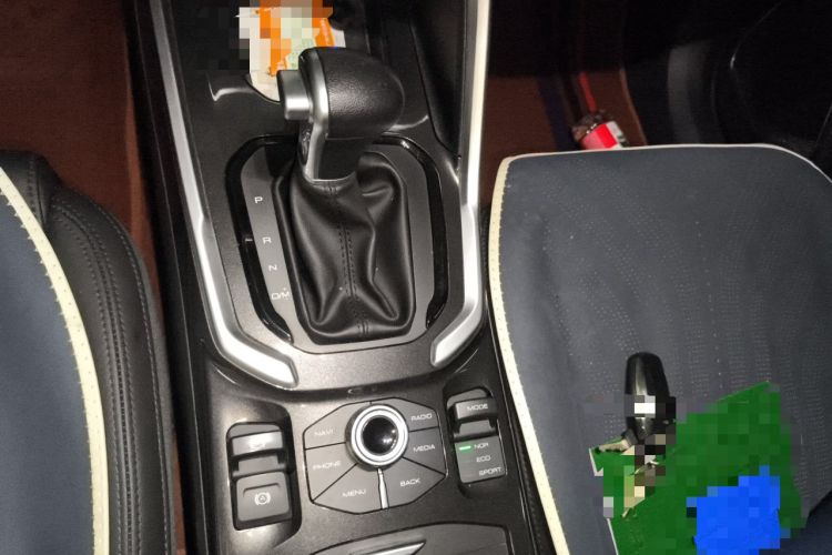 Used Haval H6 2017 Red-Label 1.5T Automatic Two-Wheel Drive Smart Edition Gear Lever