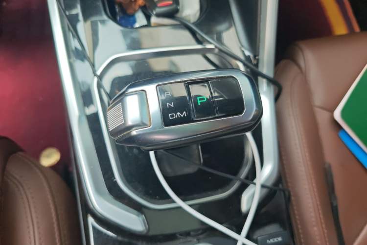 Used Haval H6 2017 Blue Label 2.0T Automatic Two-Wheel Drive Smart Edition Gear Lever