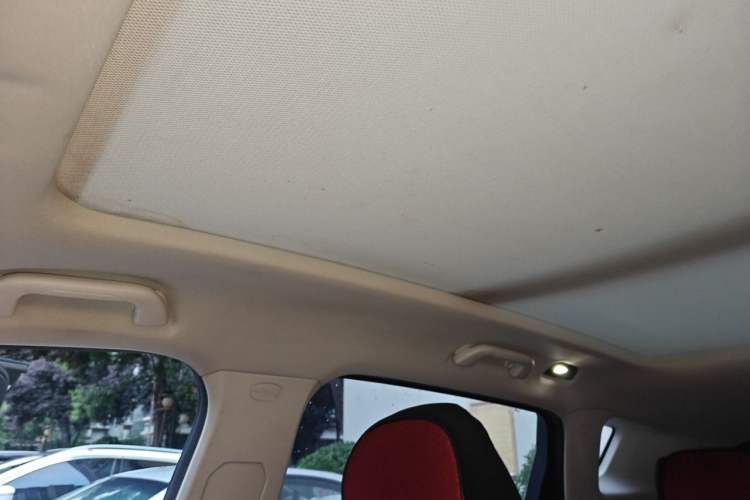 Used Haval H6 2017 Red Label 2.0T Automatic Two-Wheel Drive ZhiShang Model Headliner