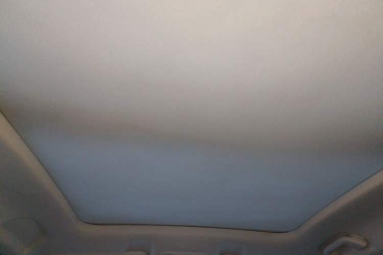 Used Haval H6 2017 Red Label 2.0T Automatic Two-Wheel Drive ZhiShang Model Headliner
