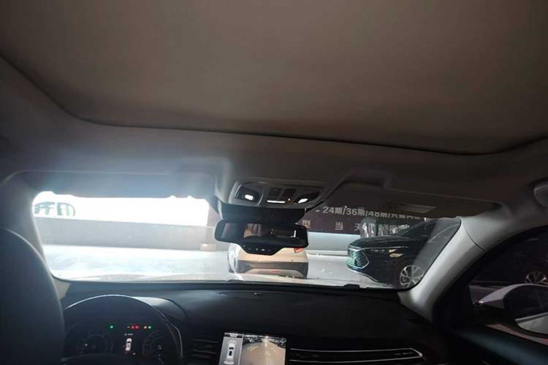 Used Haval H6 2017 Red Label 2.0T Automatic Two-Wheel Drive ZhiShang Model Headliner
