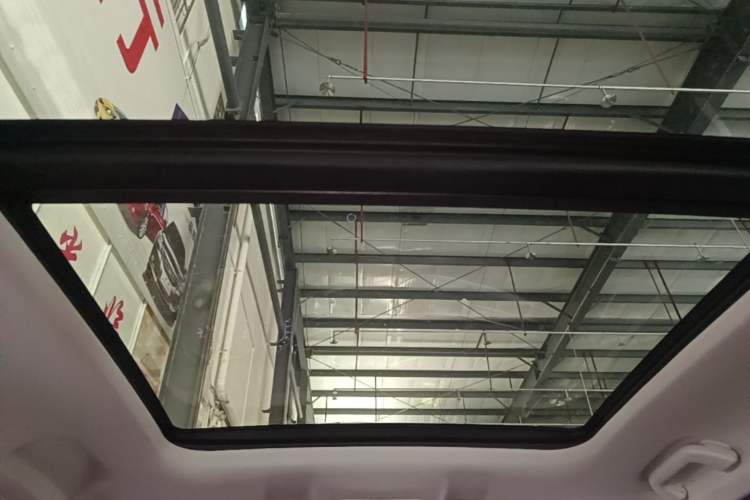 Used Haval H6 2017 Red-Label 1.5T Automatic Two-Wheel Drive Smart Edition Headliner