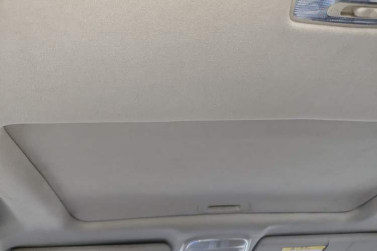 Used Haval H6 2017 Blue Label Sport Edition 1.5T Automatic Two-Wheel Drive Luxury Model Headliner