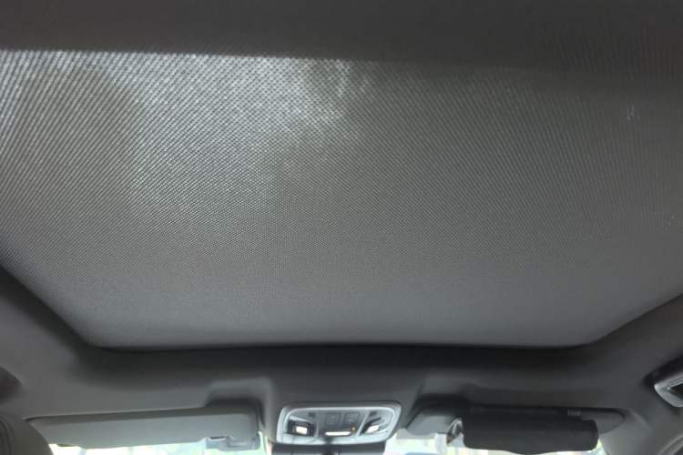 Used Haval H6 2017 Blue Label 2.0T Automatic Two-Wheel Drive Leading Model Headliner