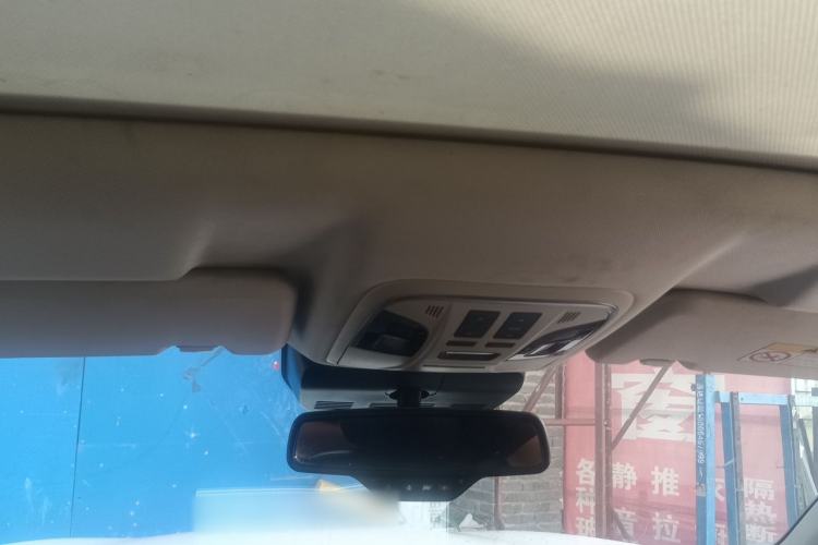 Used Haval H6 2017 Red Label 2.0T Automatic Two-Wheel Drive ZhiShang Model Headliner