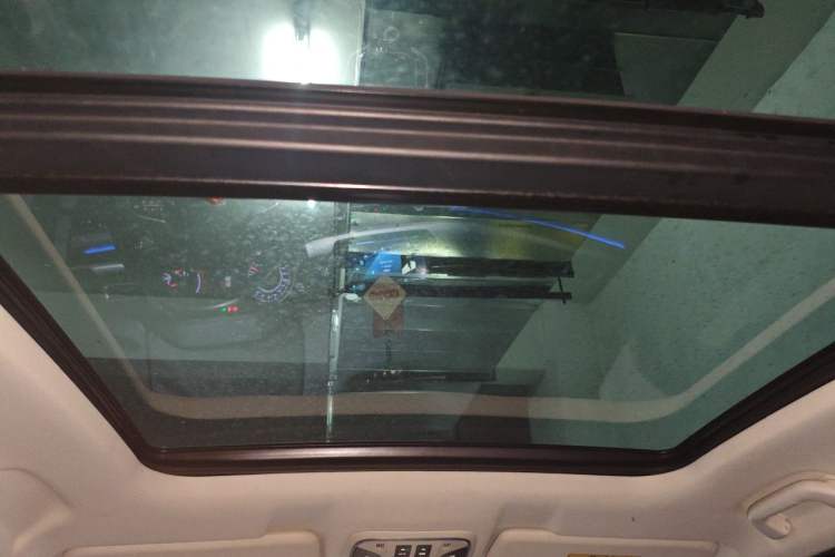 Used Haval H6 2017 Blue Label 2.0T Automatic Two-Wheel Drive Smart Edition Headliner
