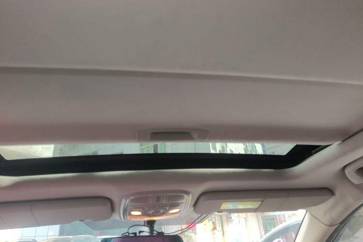 Used Haval H6 2017 Red-Label Sport Edition 1.5T Automatic Two-Wheel Drive Luxury Model Headliner