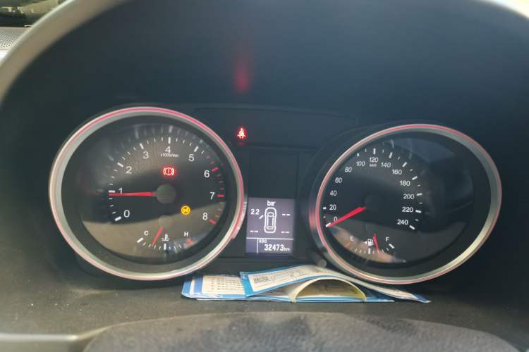 Used Haval H6 2017 Red-Label Sport Edition 1.5T Manual Two-Wheel Drive Elite Model Instrument Cluster