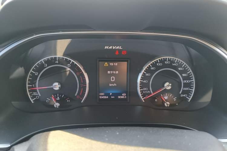 Used Haval H6 2017 Red Label 2.0T Automatic Two-Wheel Drive ZhiShang Model Instrument Cluster