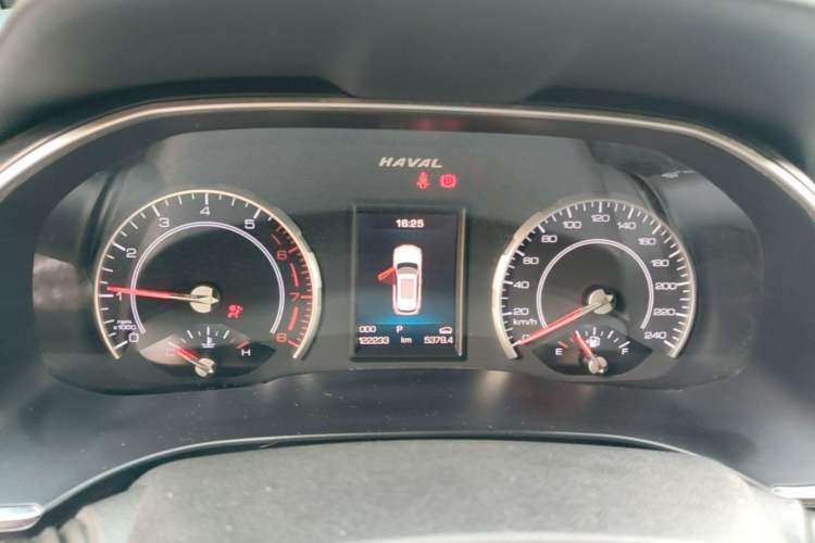 Used Haval H6 2017 Red Label 2.0T Automatic Two-Wheel Drive ZhiShang Model Instrument Cluster