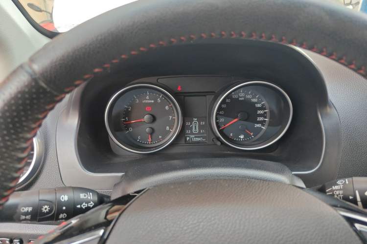 Used Haval H6 2017 Classic Edition 1.5T Automatic Two-Wheel Drive Elite Model Instrument Cluster
