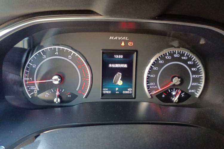 Used Haval H6 2017 Red Label 2.0T Automatic Two-Wheel Drive ZhiShang Model Instrument Cluster