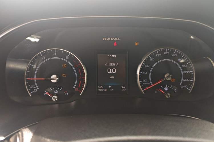 Used Haval H6 2017 Red Label 2.0T Automatic Two-Wheel Drive ZhiShang Model Instrument Cluster