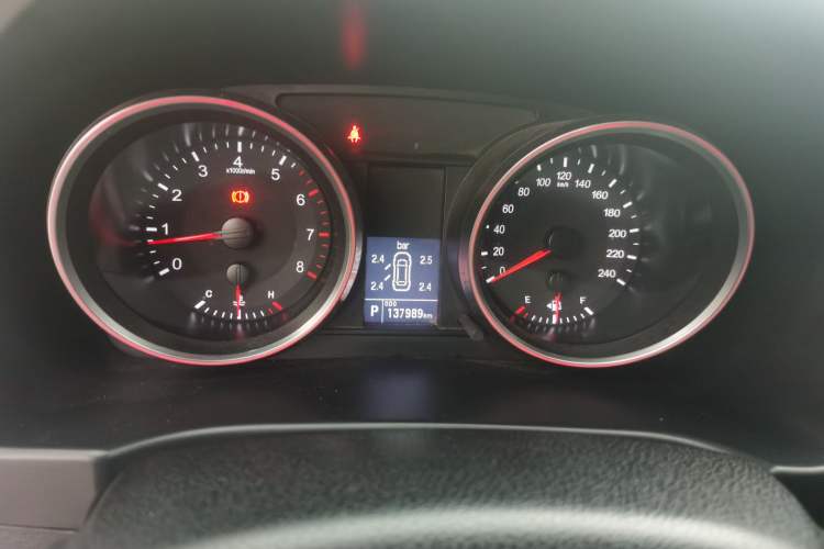 Used Haval H6 2017 Blue Label Sport Edition 1.5T Automatic Two-Wheel Drive Luxury Model Instrument Cluster