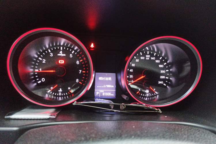 Used Haval H6 2017 Red-Label Sport Edition 1.5T Automatic Two-Wheel Drive Luxury Model Instrument Cluster