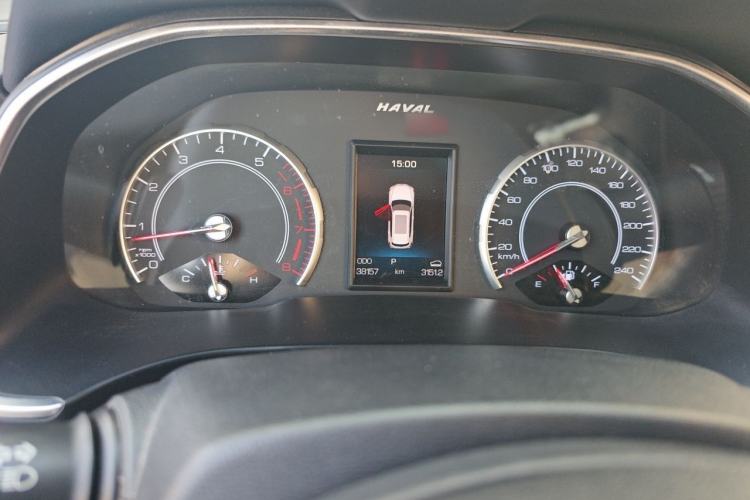 Used Haval H6 2017 Red Label 2.0T Automatic Two-Wheel Drive ZhiShang Model Instrument Cluster