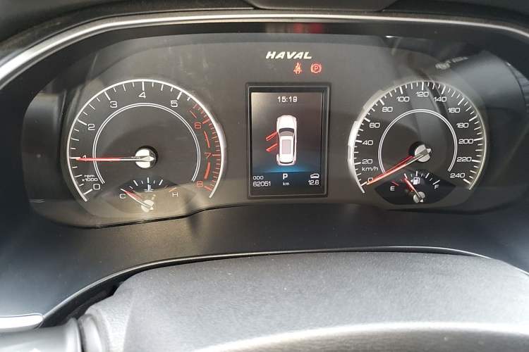 Used Haval H6 2017 Red Label 2.0T Automatic Two-Wheel Drive ZhiShang Model Instrument Cluster