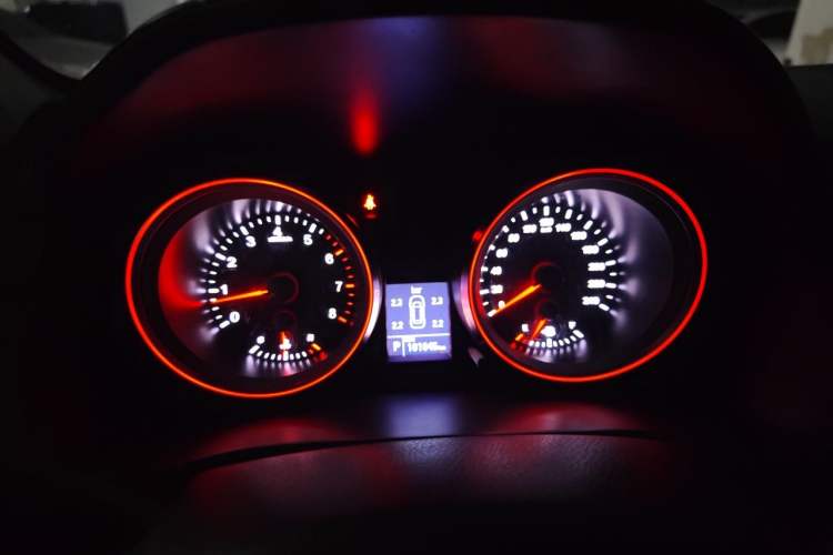 Used Haval H6 2017 Red-Label Sport Edition 1.5T Automatic Two-Wheel Drive Luxury Model Instrument Cluster