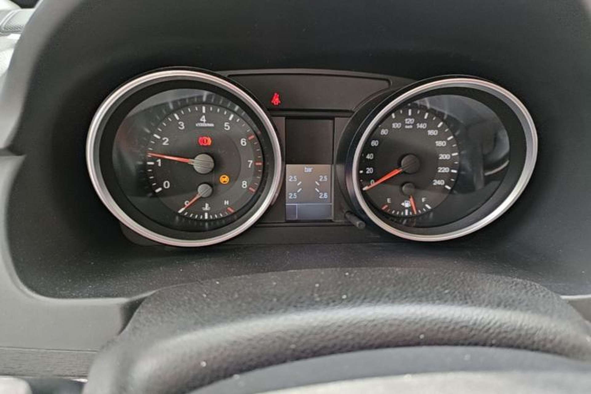 Used Haval H6 2017 Blue Label Sport Edition 1.5T Manual Two-Wheel Drive Elite Model Instrument Cluster