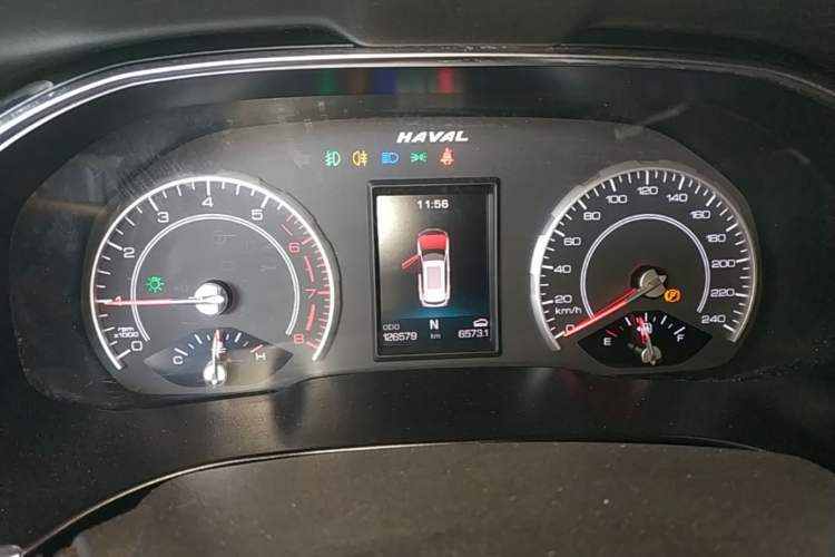 Used Haval H6 2017 Red Label 2.0T Automatic Two-Wheel Drive ZhiShang Model Instrument Cluster