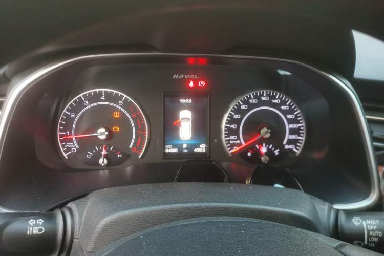Used Haval H6 2017 Red Label 2.0T Automatic Two-Wheel Drive ZhiShang Model Instrument Cluster