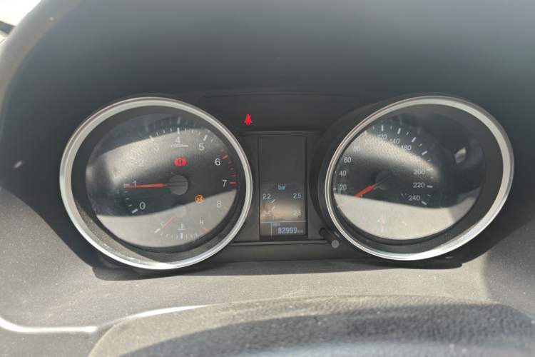 Used Haval H6 2017 Red-Label Sport Edition 1.5T Manual Two-Wheel Drive Elite Model Instrument Cluster