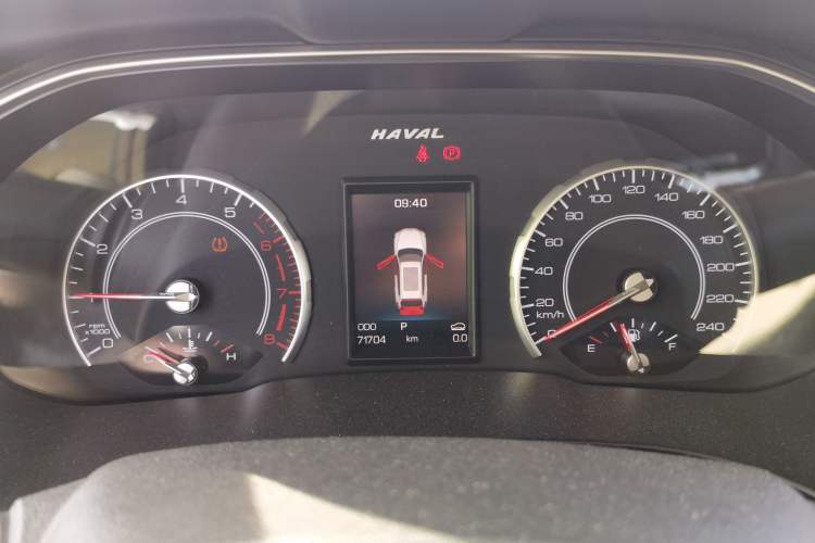 Used Haval H6 2017 Red Label 2.0T Automatic Two-Wheel Drive ZhiShang Model Instrument Cluster