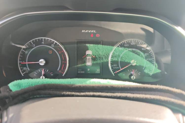 Used Haval H6 2017 Red Label 2.0T Automatic Two-Wheel Drive ZhiShang Model Instrument Cluster