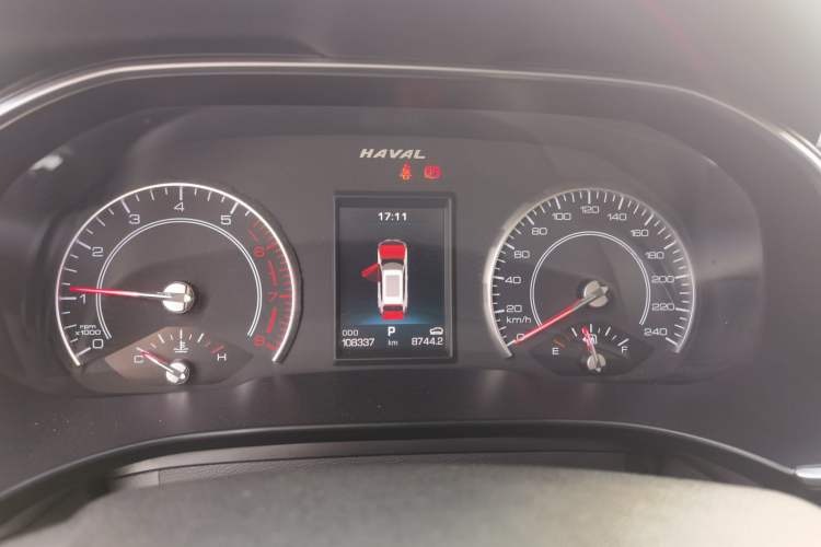 Used Haval H6 2017 Blue Label 2.0T Automatic Two-Wheel Drive Smart Edition Instrument Cluster