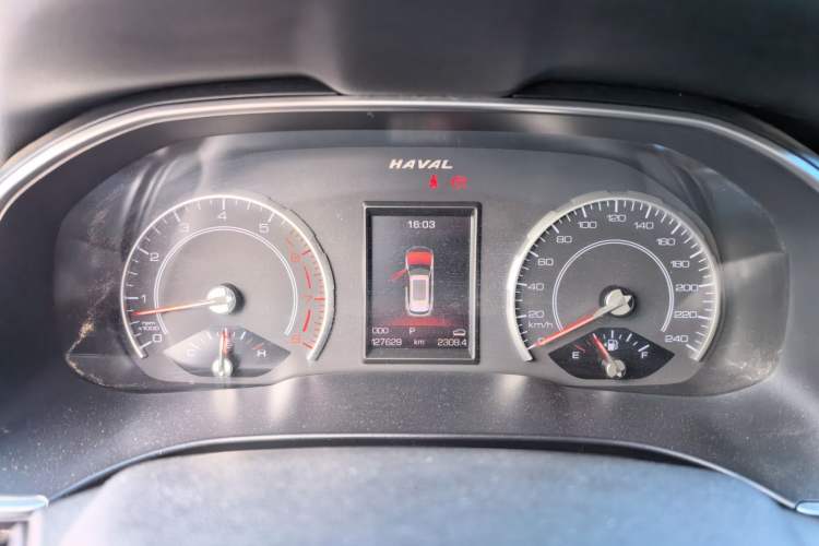 Used Haval H6 2017 Red Label 2.0T Automatic Two-Wheel Drive ZhiShang Model Instrument Cluster