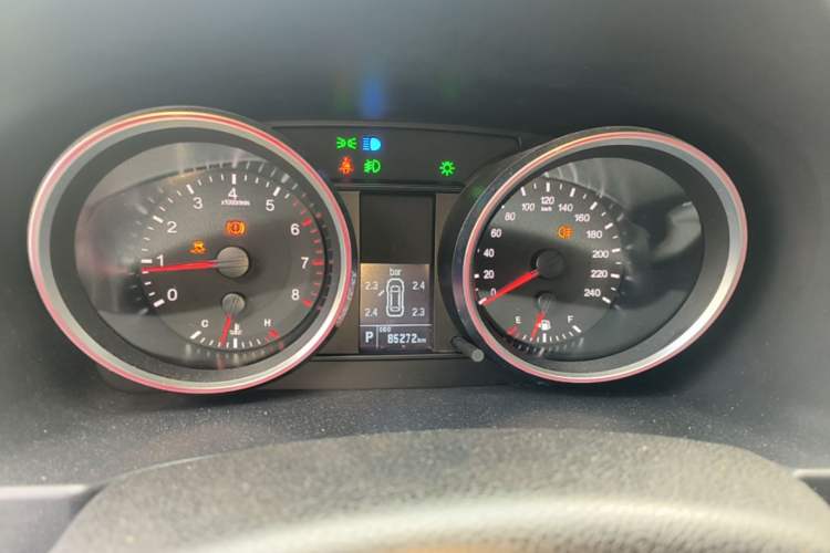 Used Haval H6 2017 Blue Label Sport Edition 1.5T Automatic Two-Wheel Drive Luxury Model Instrument Cluster