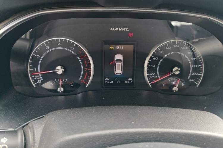 Used Haval H6 2017 Red Label 2.0T Automatic Two-Wheel Drive ZhiShang Model Instrument Cluster