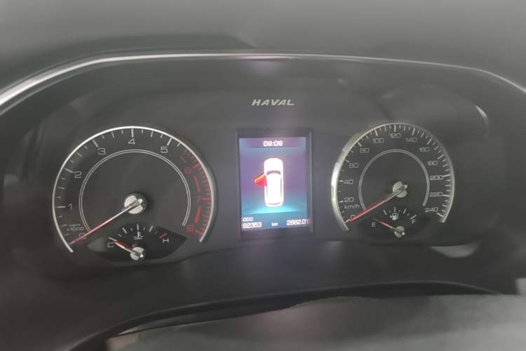Used Haval H6 2017 Red Label 2.0T Automatic Two-Wheel Drive ZhiShang Model Instrument Cluster