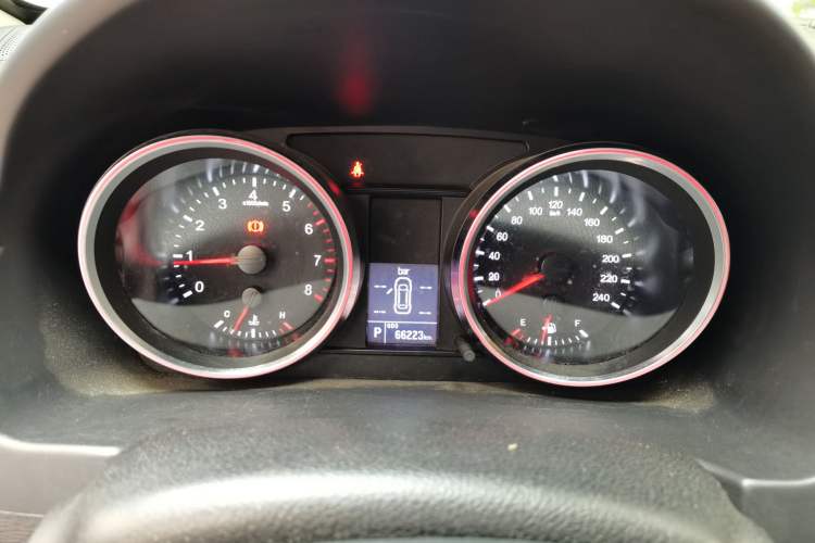 Used Haval H6 2017 Blue Label Sport Edition 1.5T Automatic Two-Wheel Drive Luxury Model Instrument Cluster