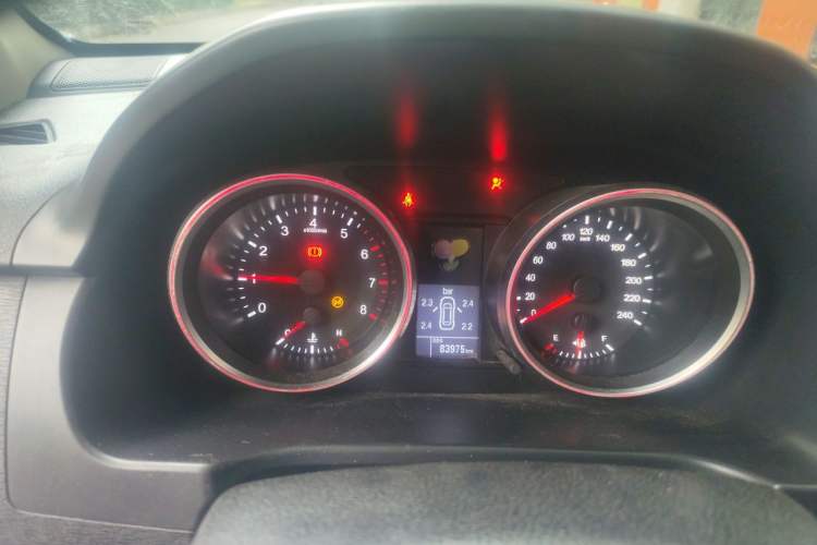 Used Haval H6 2017 Red-Label Sport Edition 1.5T Manual Two-Wheel Drive Prestige Model Instrument Cluster