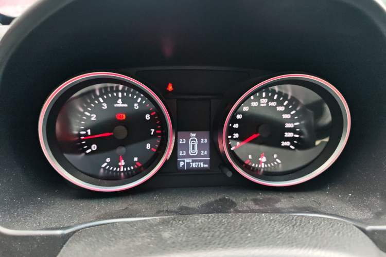 Used Haval H6 2017 Blue Label Sport Edition 1.5T Automatic Two-Wheel Drive Luxury Model Instrument Cluster