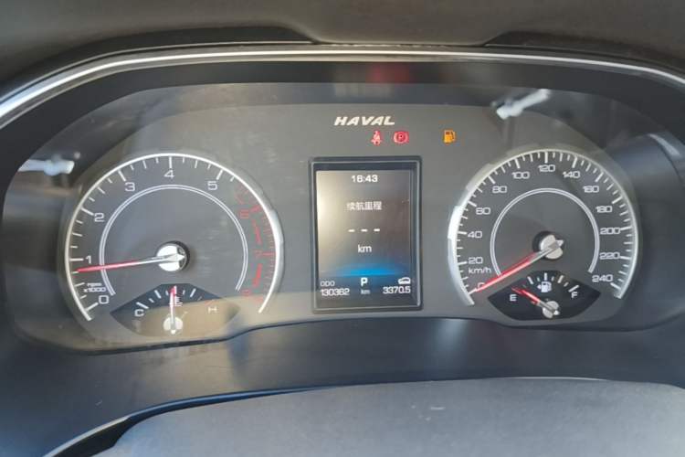 Used Haval H6 2017 Red Label 2.0T Automatic Two-Wheel Drive ZhiShang Model Instrument Cluster