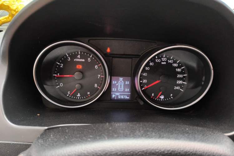 Used Haval H6 2017 Revised Blue-Label Sport Version 1.5T Automatic Two-Wheel Drive Luxury Trim Instrument Cluster