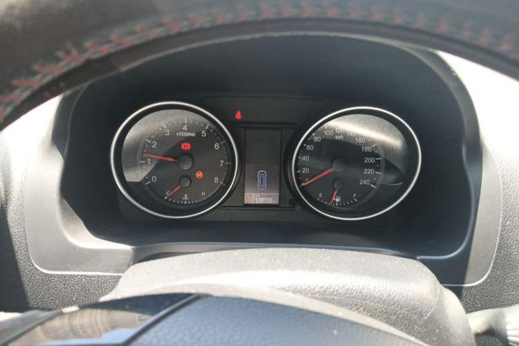 Used Haval H6 2017 Classic Edition 1.5T Manual Two-Wheel Drive Urban Model Instrument Cluster