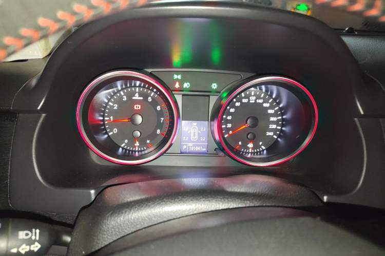 Used Haval H6 2017 Red-Label Sport Edition 1.5T Automatic Two-Wheel Drive Luxury Model Instrument Cluster
