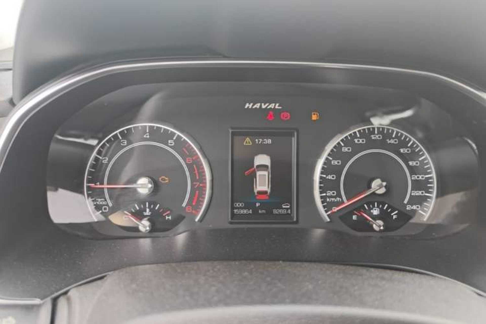Used Haval H6 2017 Red Label 2.0T Automatic Two-Wheel Drive ZhiShang Model Instrument Cluster