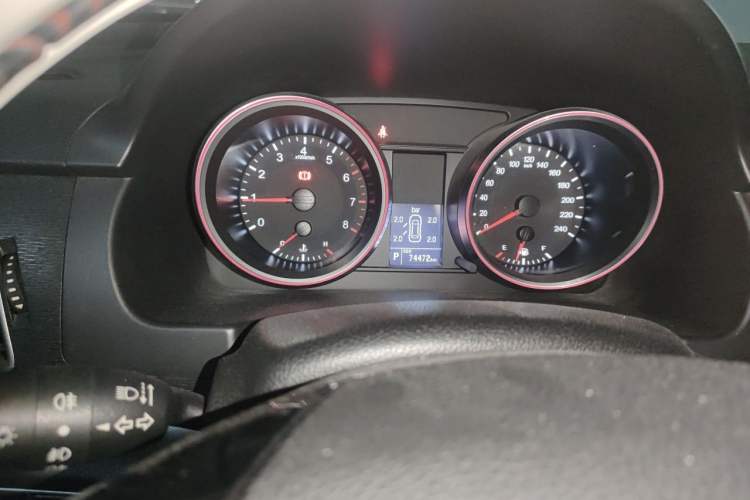Used Haval H6 2017 Blue Label Sport Edition 1.5T Automatic Two-Wheel Drive Luxury Model Instrument Cluster
