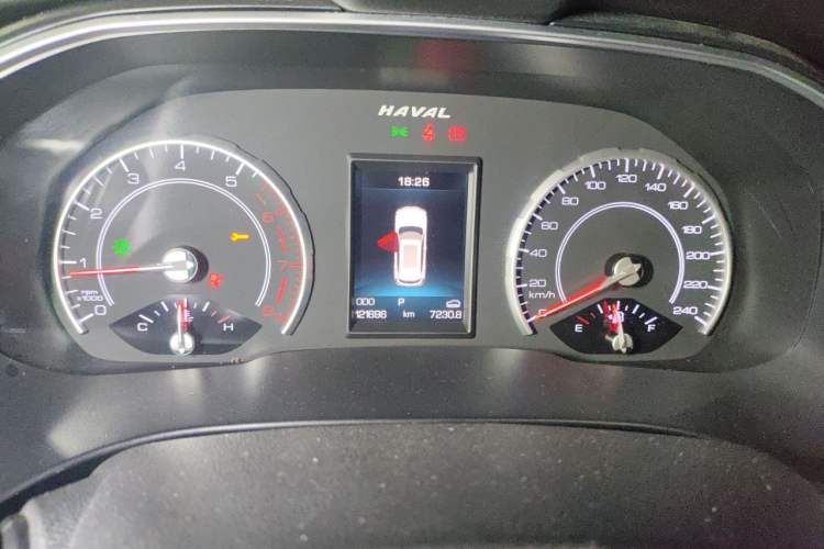 Used Haval H6 2017 Red Label 2.0T Automatic Two-Wheel Drive ZhiShang Model Instrument Cluster