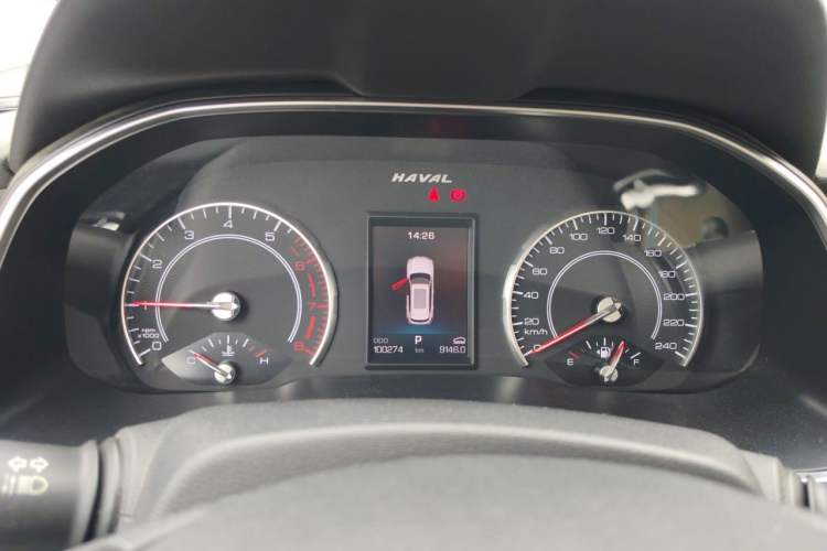 Used Haval H6 2017 Red Label 2.0T Automatic Two-Wheel Drive ZhiShang Model Instrument Cluster