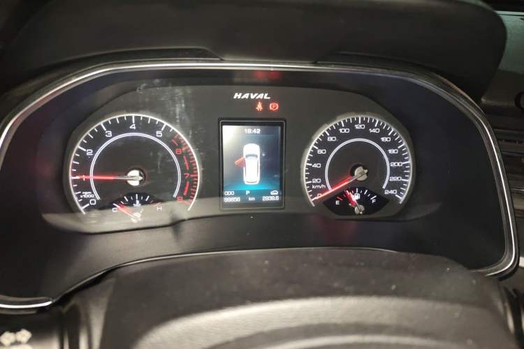 Used Haval H6 2017 Red Label 2.0T Automatic Two-Wheel Drive ZhiShang Model Instrument Cluster