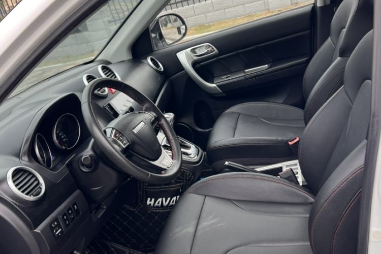 Used Haval H6 2017 Classic Edition 1.5T Automatic Two-Wheel Drive Urban Model Interior 1