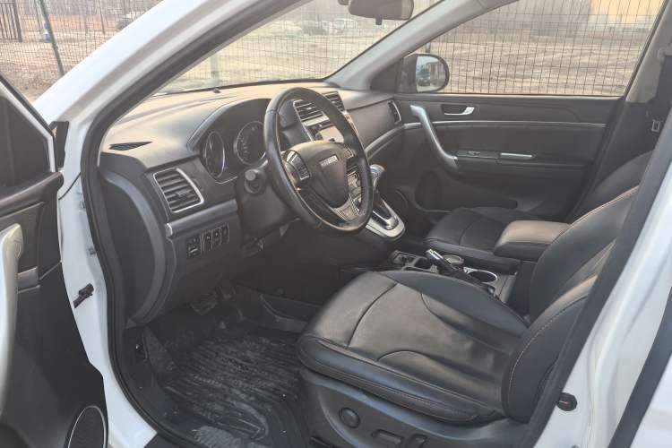 Used Haval H6 2017 Red-Label Sport Edition 1.5T Automatic Two-Wheel Drive Luxury Model Interior 1