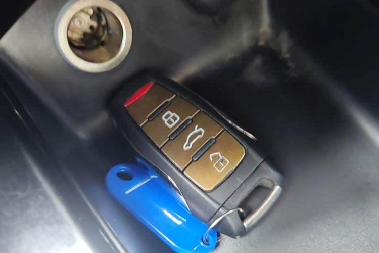 Used Haval H6 2017 Blue Label 2.0T Automatic Two-Wheel Drive Smart Edition Interior 1