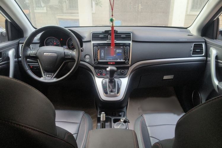 Used Haval H6 2017 Red-Label Sport Edition 1.5T Automatic Two-Wheel Drive Luxury Model Interior 2